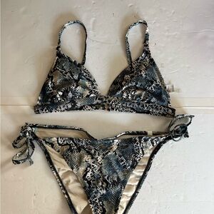 Snakeskin Print Bikini Set top is a size large bottom as an extra large